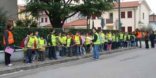 Borgo. Entro il 30 giugno iscrizioni per pulmini e pedibus. Info...