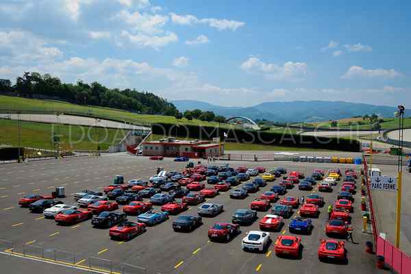 Ferrari Cavalcade in pista a Scarperia. Le foto di OK!Mugello