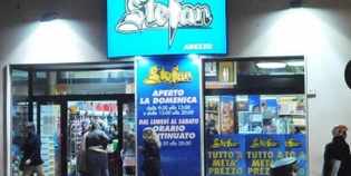 Stefan. Contratti estivi ma stipendi in autunno... La polemica