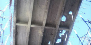 Marradi. Si allontana la riapertura del ponte. E scoppia la polemica...