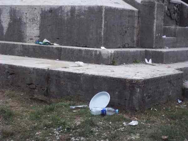 Borgo, cronaca di una sabato speciale. Ma l'inciviltà è in agguato...