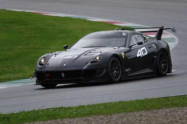 Finali Ferrari al Mugello. Il popolo Rosso saluta Massa, le foto...