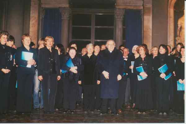Borgo. Successo per la classica a teatro. Cronaca e foto del Requiem di Mozart...