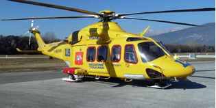 San Piero. Bici travolta nel piazzale del supermercato. Donna gravissima...