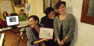 Al villaggio di Figliano con Viola e Carlotta. Le vincitrici dell'OK!Contest in concerto