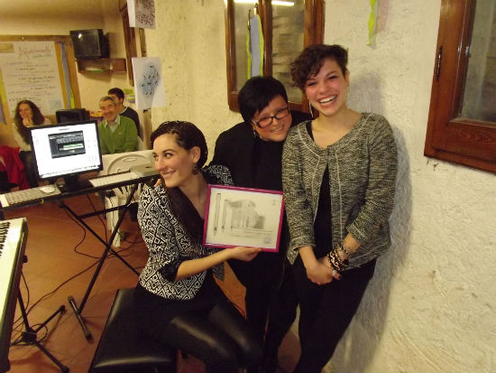 Al villaggio di Figliano con Viola e Carlotta. Le vincitrici dell'OK!Contest in concerto