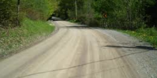 Firenzuola & le strade. Manutenzione fai da te, bando per la ghiaia...