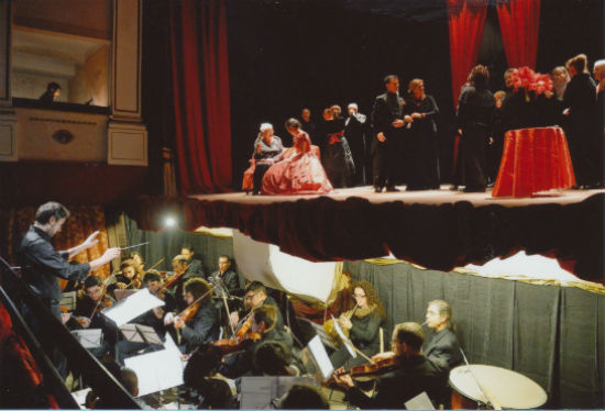 Borgo, 'La Traviata' fa bis. Grande successo anche per la replica...