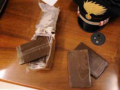 Droga e truffe. Attività dei carabinieri del Mugello