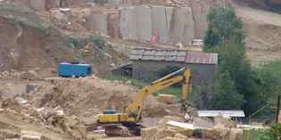 Vaglia e l'ex cava di Paterno. L'amministrazione precisa...