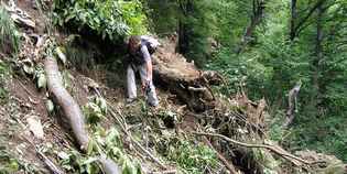 Borgo. Frane e smottamenti sulle Cale e a San Cresci