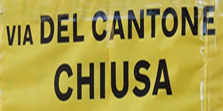 Panicaglia. Cedono strada e case, sette famiglie evacuate.