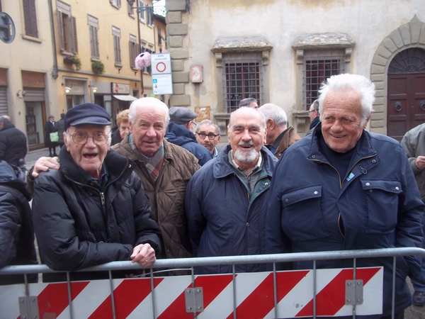 Borgo. Tanta gente alla polentata delle ceneri 2014. Foto e cronaca