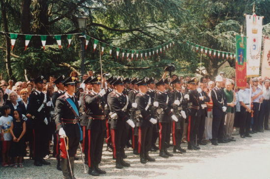 Alla Compagnia dei carabinieri di Borgo San Lorenzo encomio solenne