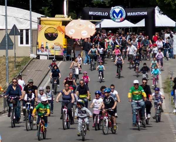 Vivilosport e Bimbinbici, un successo. E stasera finale in musica