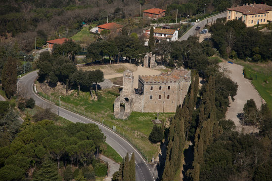 Sabato 17 la Mille Miglia passa dal Mugello. Info....