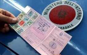 Guida senza patente. Fermato dai vigili mugellani