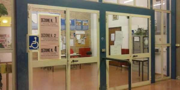 Chiusi i seggi. Cala l'affluenza in Mugello, drastico crollo a Palazzuolo