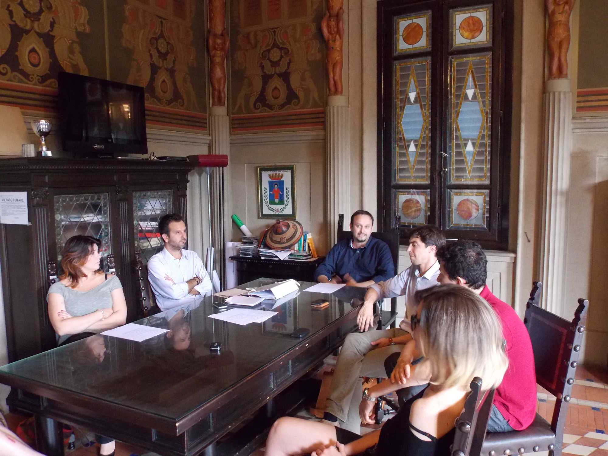 Borgo. L' Amministrazione taglia i costi