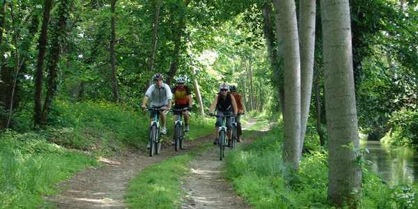 In bici al parco di Pratolino. Tutte le novità del regolamento...