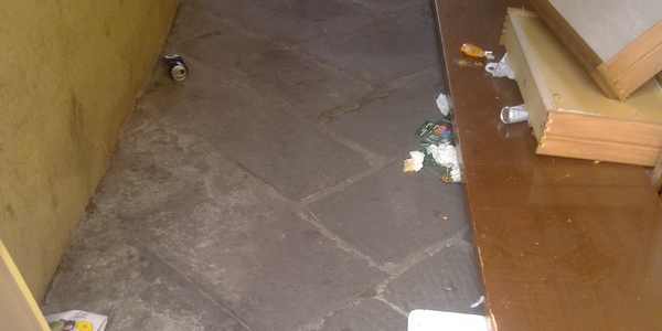 Borgo. 'C'è da rimboccarsi le maniche', su rifiuti ed erbacce