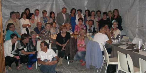 Corso 1984, ritrovo per gli infermieri della scuola mugellana. Foto...