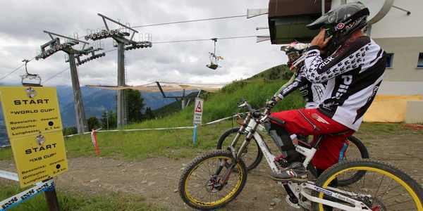 Giù dalle montagne in bici. Anche OK!Mugello in Val d'Aosta. Info...
