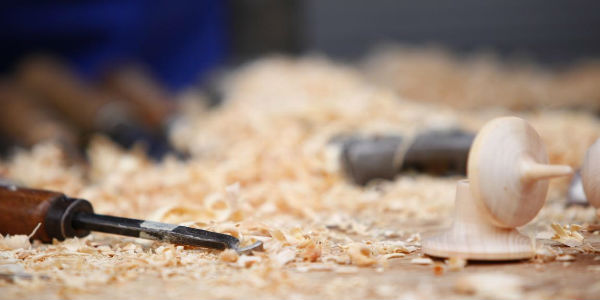 Anime di legno di Luca Mommarelli. Info sulle mostre