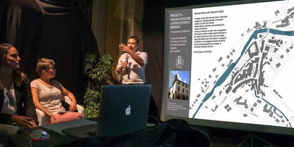 Marradi. Presentato il nuovo centro storico. E arriva il wi-fi