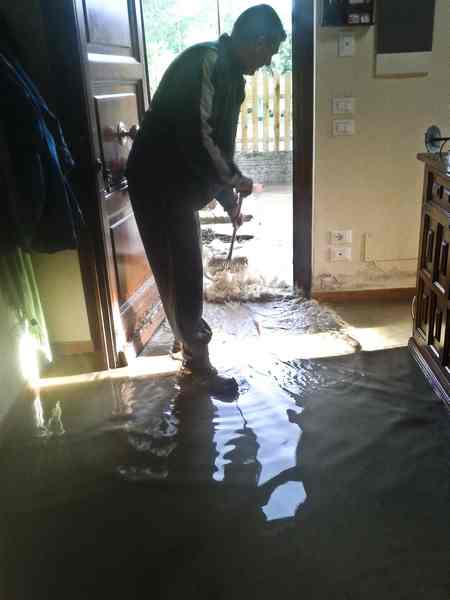 Mugello sott'acqua. Foto di Scarperia...