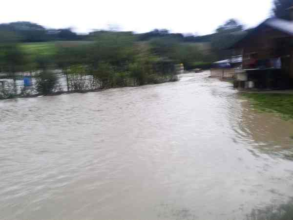 Mugello sott'acqua. Foto di Scarperia...