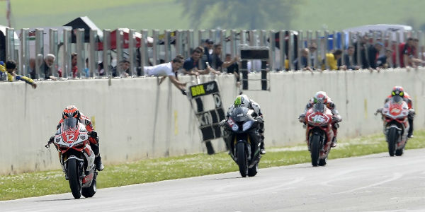 Mugello Circuit. Weekend gratuito per il CIV di Motociclismo