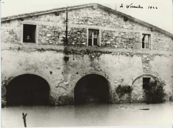 4 novembre 1966, alluvione (anche) a Borgo. Foto e ricordi...
