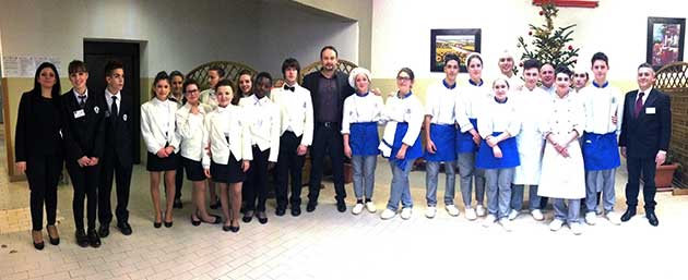 Chino Chini. Pranzo di Natale a cura degli alunni dell'alberghiero