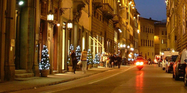 Via De´ Tornabuoni in un libro. Anzi due