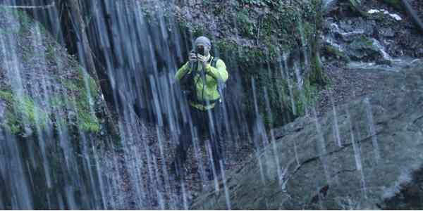 Buongiorno Mugello! La foto al fotografo... da dietro la cascata....