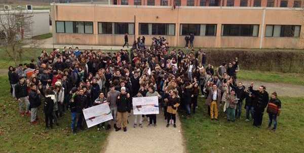 Il Chino Chini per Charlie. Nuova foto del Flash Mob