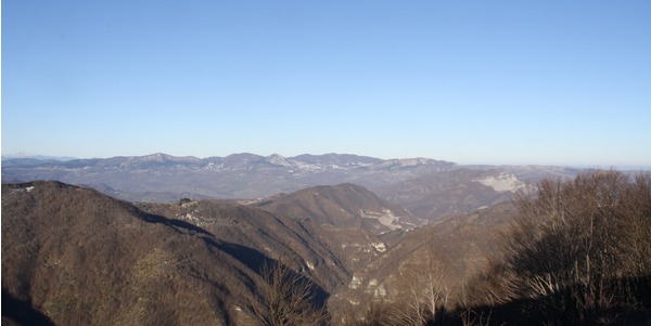 Buongiorno Mugello! La foto al fotografo... da dietro la cascata....