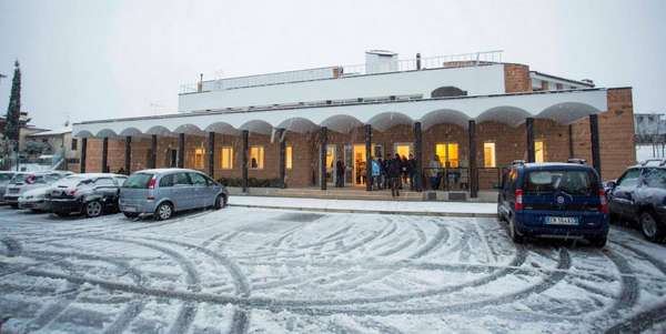 Il Centro Civico e gli uffici in affitto. La posizione di Rifondazione