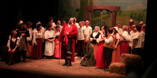 L’ elisir d’amore, una festa di luci e suoni