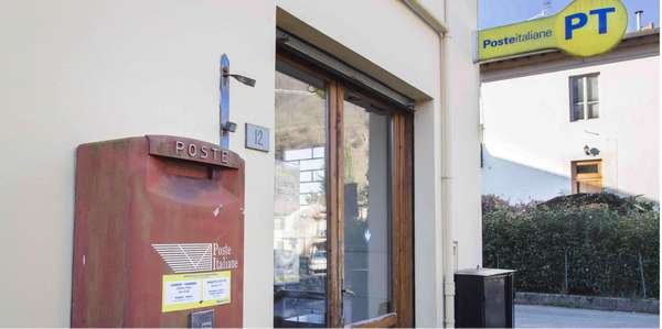 Contea. Salvo l'ufficio postale