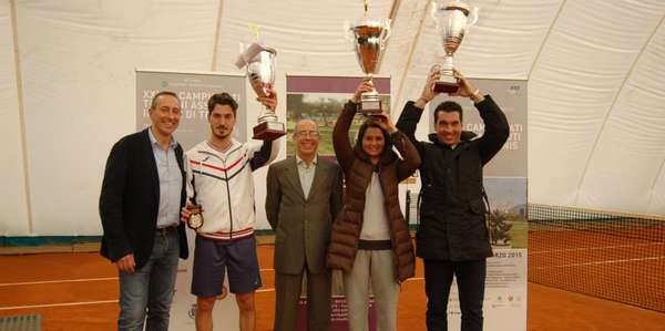Tennis. Tricarico e Capecchi campioni toscani