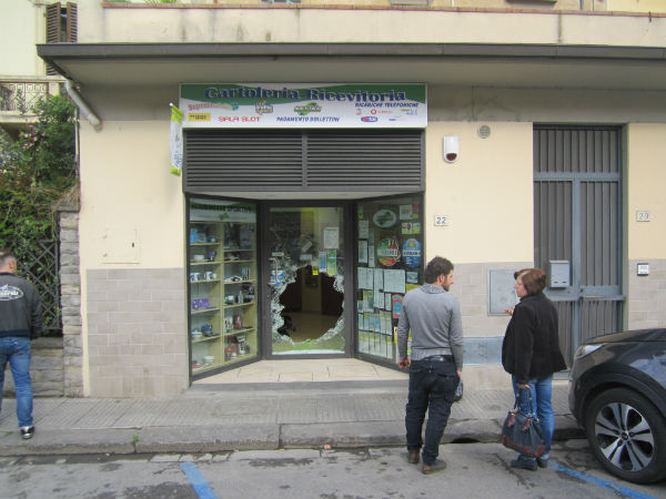 Furto con spaccata a Borgo San Lorenzo