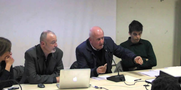 Petrona. Il Comitato attacca: Si protegge candidata Capirossi