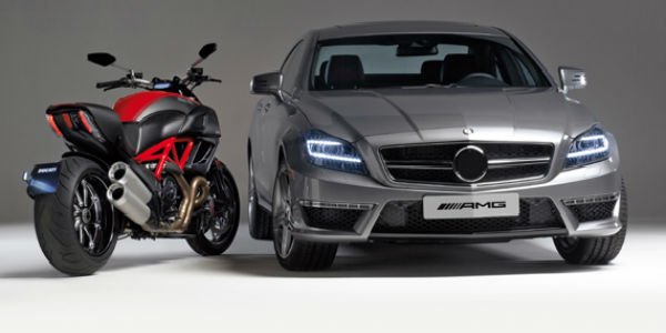 Raduno mugellano moto auto a Barberino