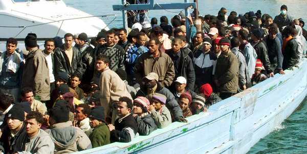 20 profughi a Mucciano? Cronaca dell'assemblea pubblica