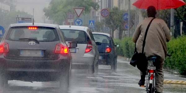 Maltempo: situazione critica a Pisa: Città bloccata