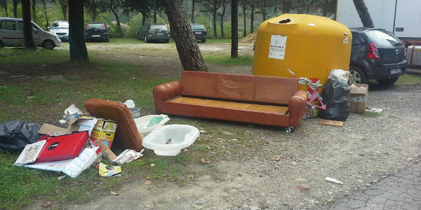 Gli incivili & le castagne. Il 'biglietto da visita' di Marradi