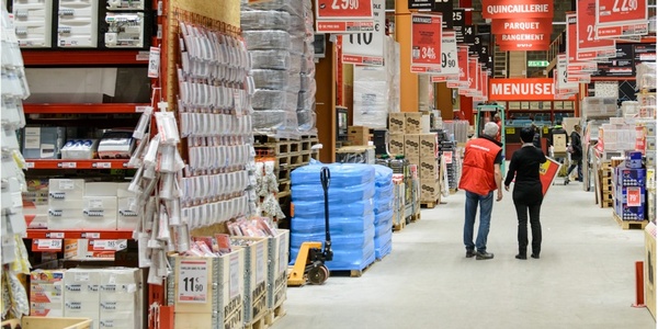 Furto da Brico. Già il secondo, ladri entrati nella notte