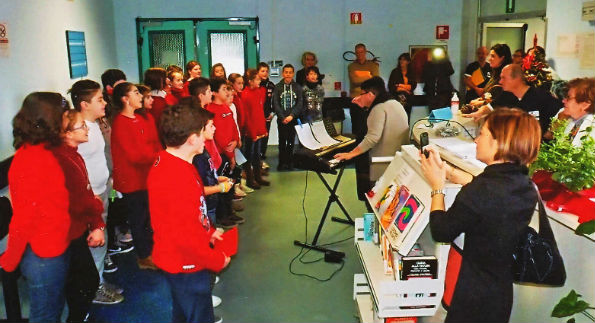 Auguri di Natale in canto all’ Ospedale